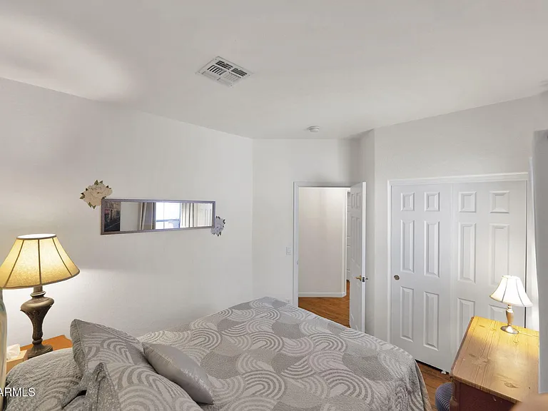 868 E Savannah Dr — Photo 21