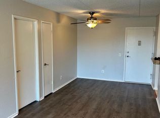 75 S Reynolds St APT 212, Alexandria, VA 22304