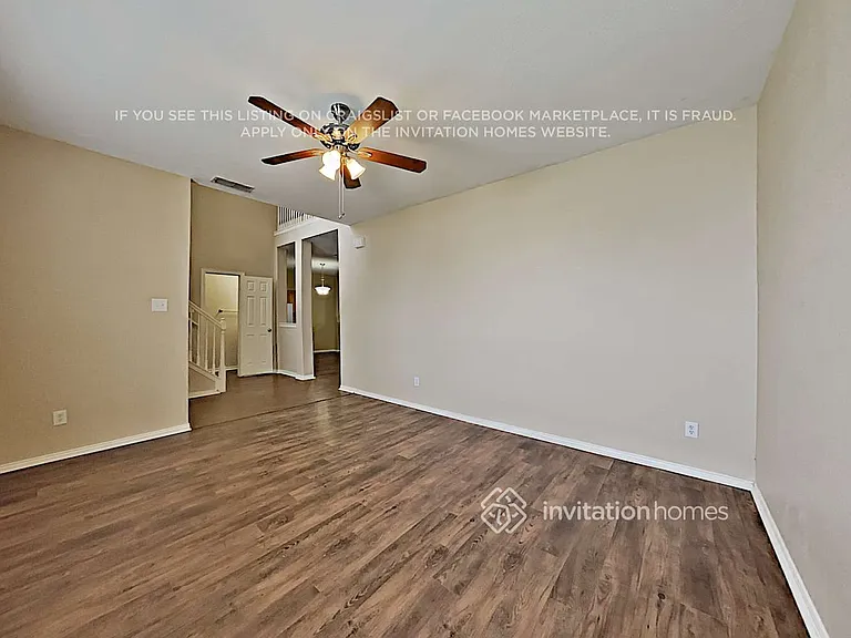 4000 Iris Ct — Photo 5