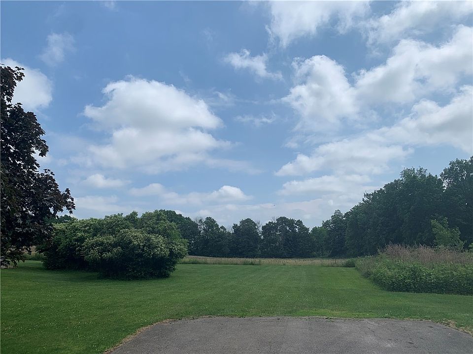 1st image of 119 Daniel Way #225