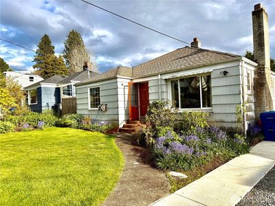 129 NW 101st Street, Seattle, WA, 98177