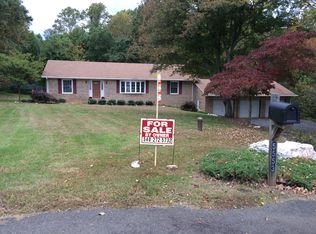 5553 Oliver Ln, Broad Run, VA 20137