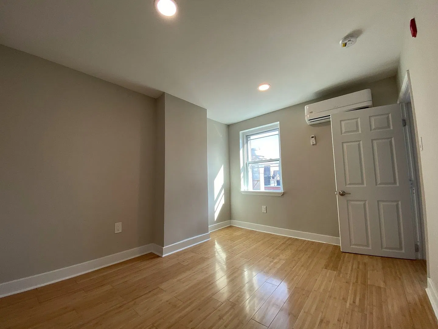 250 South St — Photo 3