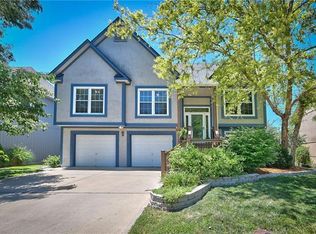 6358 Stevenson St, Shawnee, KS 66218