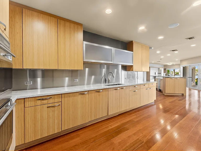 3 Isla Bahia Dr — Photo 16
