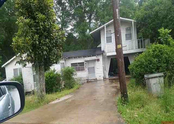 1st image of 208 Martin L King St S