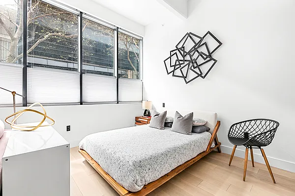 Rented by Compass | media 14