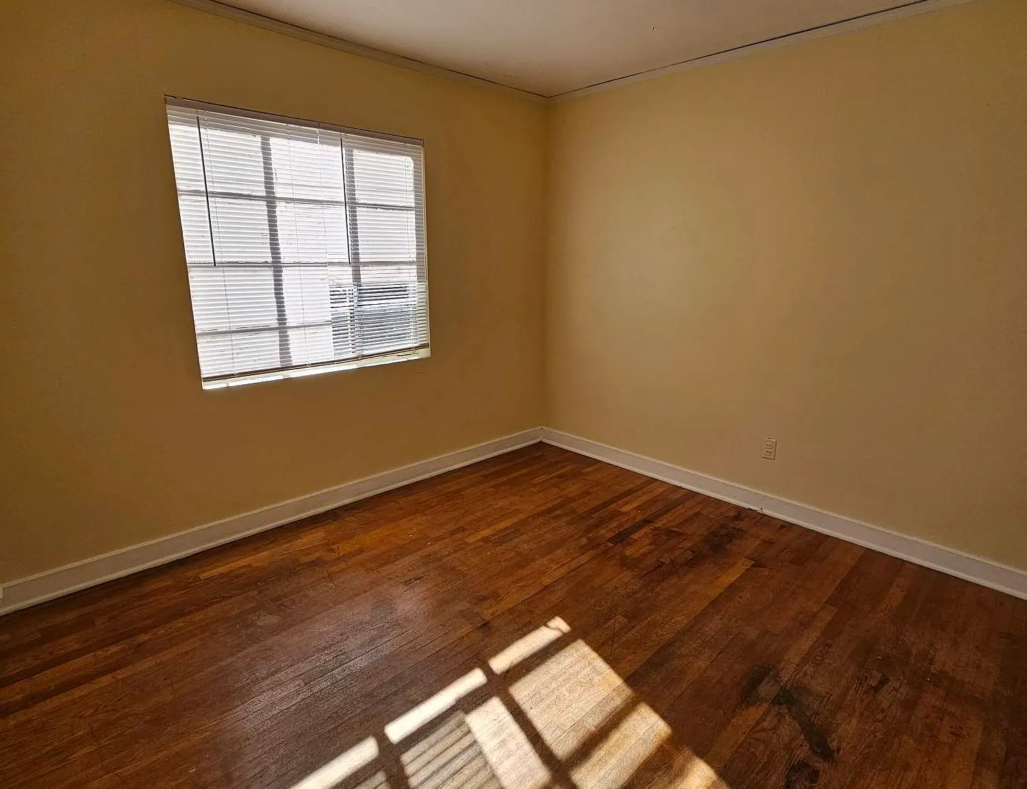 2 bed, 712 sqft, $825 — Photo 3