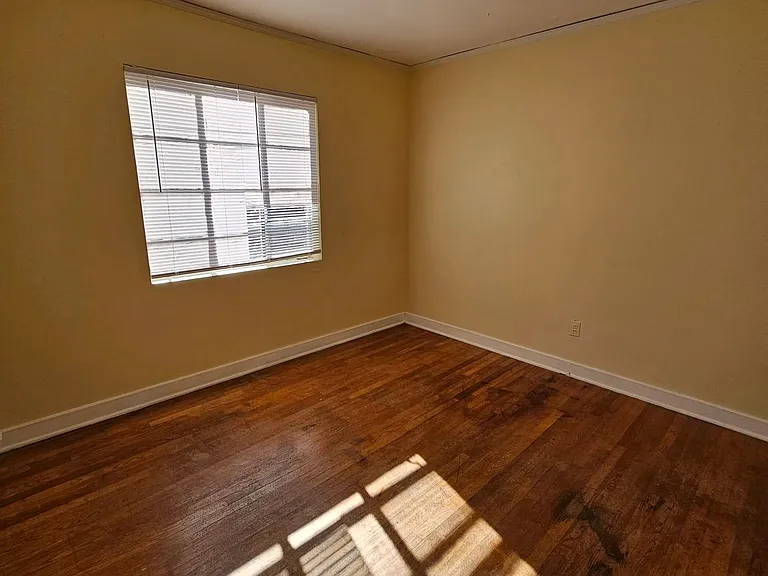 3593 Autumn Ave — Photo 3