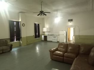 103 1/2 S Market St APT C, Benton, AR 72015