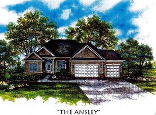 4961 Anfield Rd, Buffalo, NY 14221
