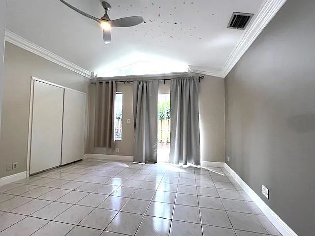 10110 NW 5th St — Photo 29