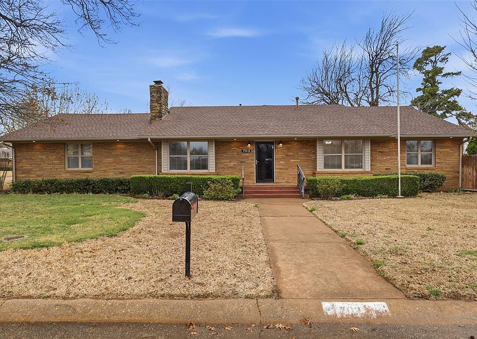 1st image of 702 Kouba Dr