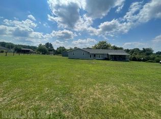 71 Maryland Dr, Lindside, WV 24951
