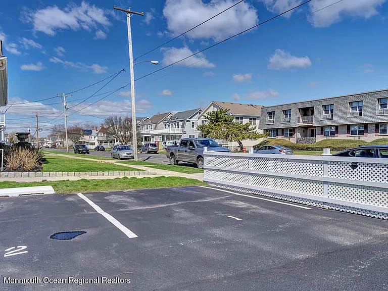 903 Ocean Ave #1 — Photo 24