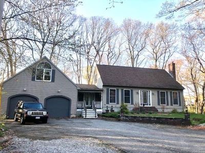 67 Klebart Ave, Webster, MA, 01570