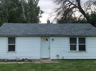 2402 Flower St, Joliet, IL 60435