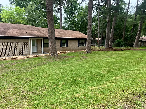 1201 Baxley Ln Photo 1