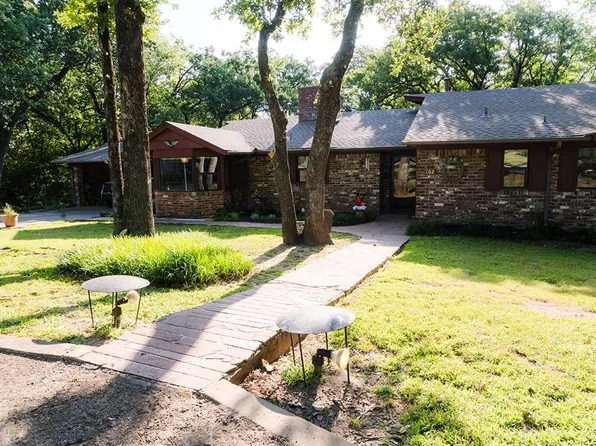 102 Twin Oaks St, Pauls Valley, OK 73075