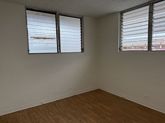 3rd image of 94-350 Pupumomi St #D