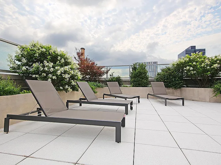 1385 York Ave #15E — Photo 11