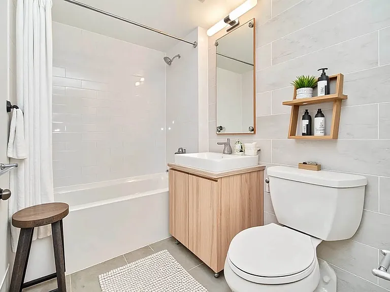223 4th Ave #3C — Photo 5