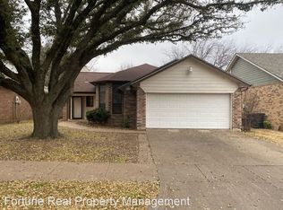 206 Rodeo Dr, Keller, TX 76248