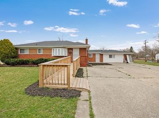 4423 Isabelle St, Inkster, MI 48141
