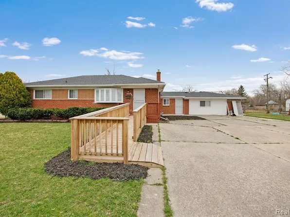 4423 Isabelle St, Inkster, MI 48141