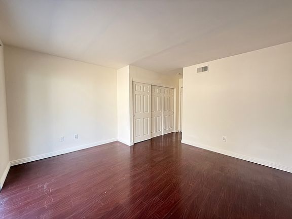 5th image of 3436 Bernadette Ct APT B
