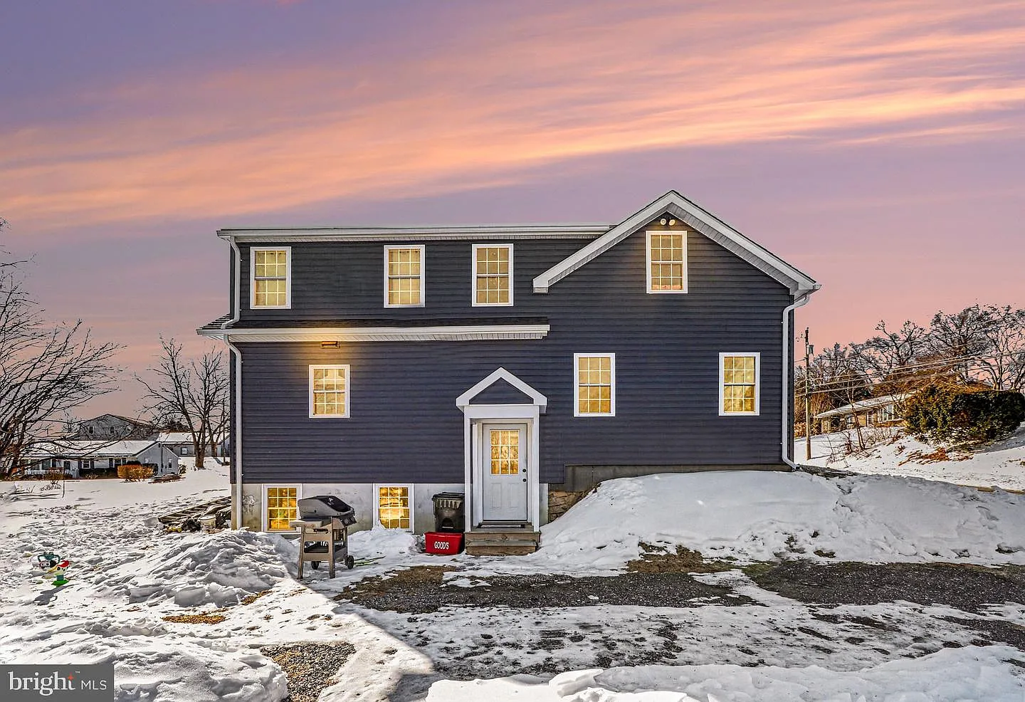 629 Park Hill Dr photo 1