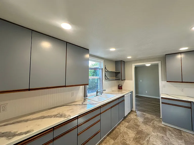 29364 Talbott Ln — Photo 9