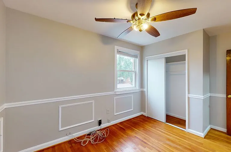 813 Hilltop Ter SE — Photo 19