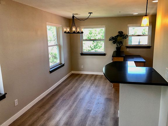 5th image of 2907 Shadow Creek Dr APT 304
