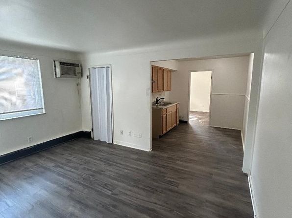 3836 Ruth Ln #4