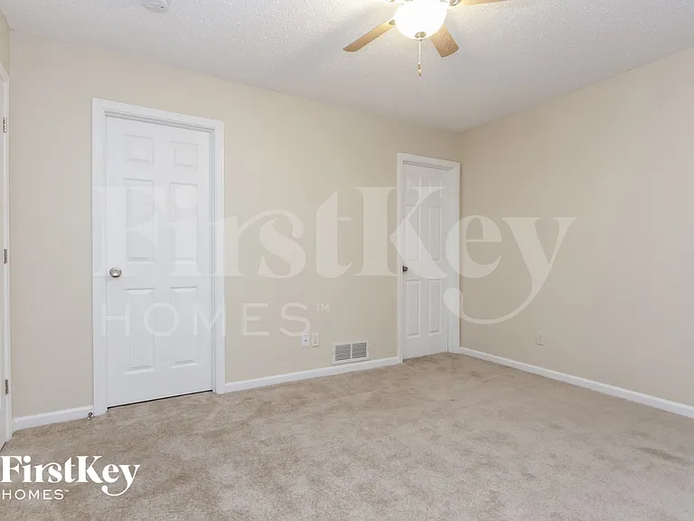 5805 Dollar Forge Dr — Photo 10
