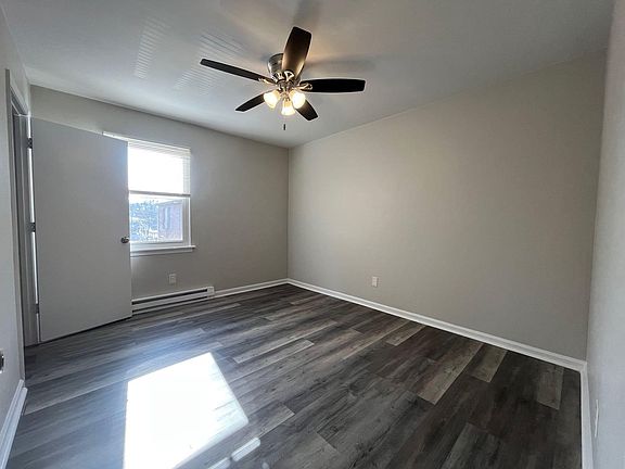5th image of 1517 Lexington Ave SW APT 5