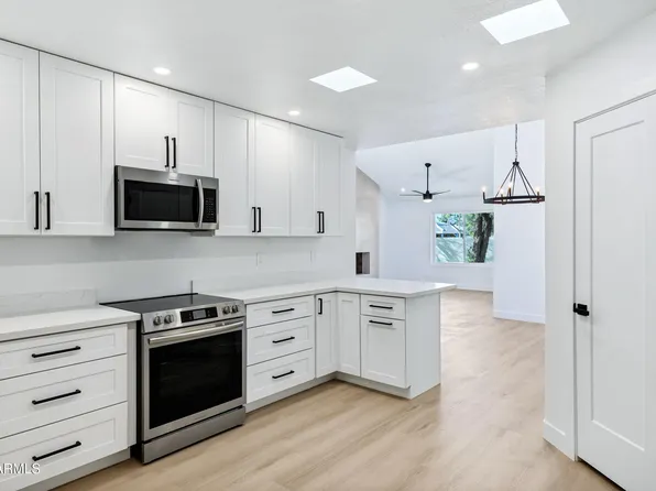 250 E BARBARITA Avenue, Gilbert, AZ 85234