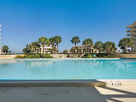 4th image of 900 Fort Pickens Rd APT 425