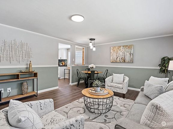 4th image of 5314 108th Avenue Ct E
