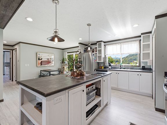 2nd image of 182 Gilley Hill Rd