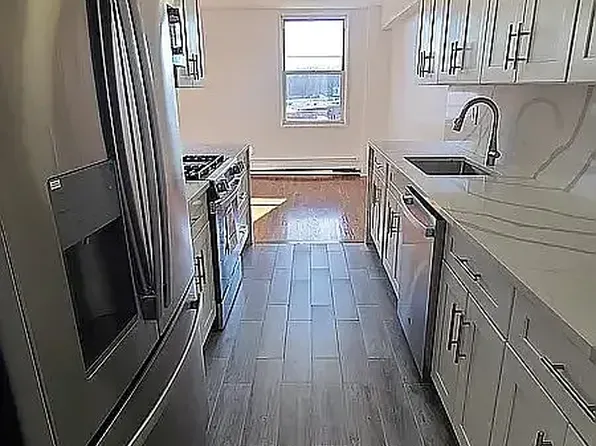 150-15 79th Avenue image 1 of 10