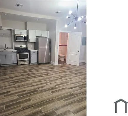 2 bed, $2,350 — Photo 2
