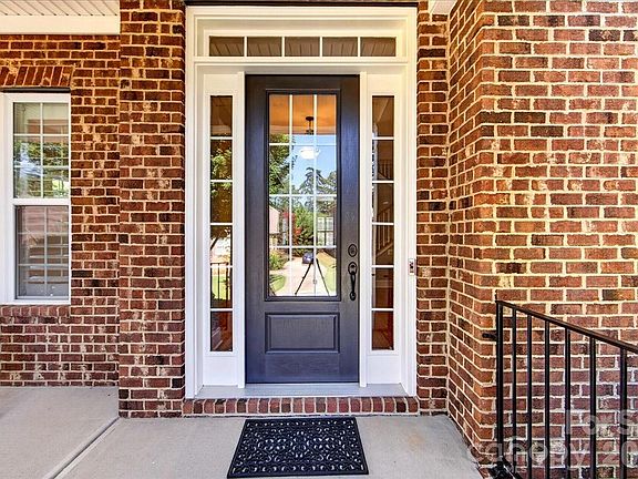 3rd image of 13116 May River Ln