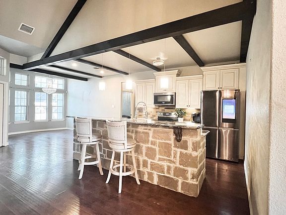 5th image of 166 Big Oak Dr
