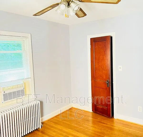 8505 Greenwood Ave #302 — Photo 15