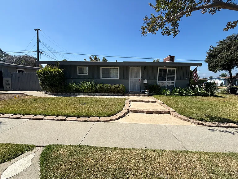 832 S Prospero Dr — Photo 19