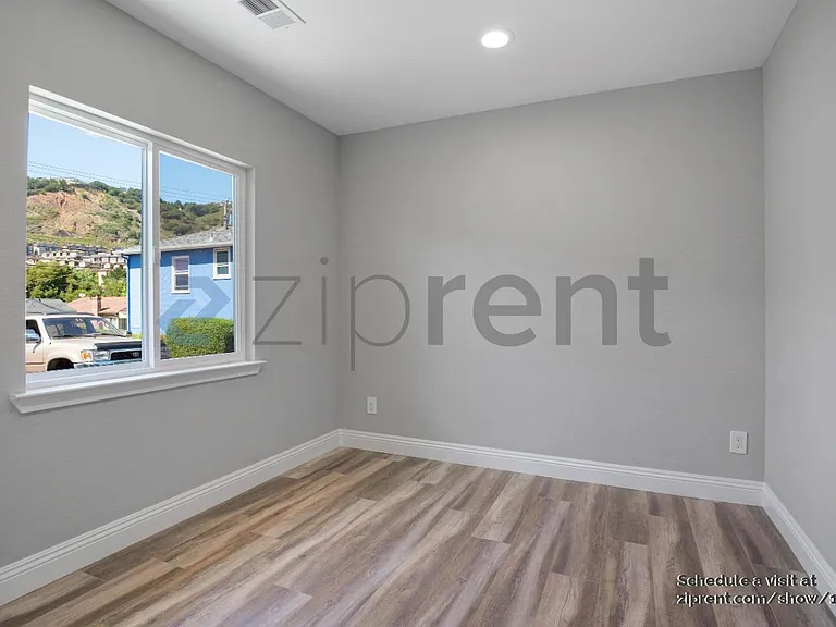 4018 Edwards Ave — Photo 10