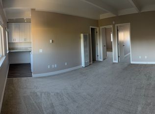 1100 McClellan Ave, Monterey, CA 93940