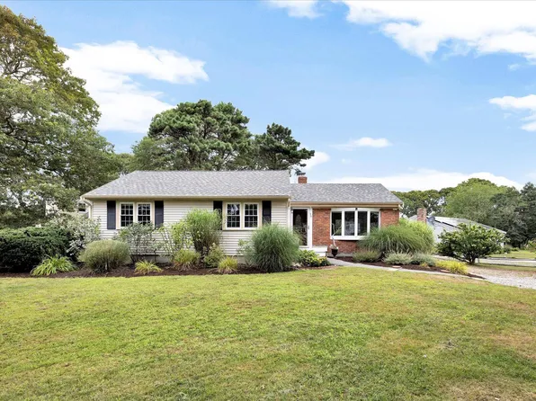 56 Bob-O-Link Lane, West Yarmouth, MA 02673